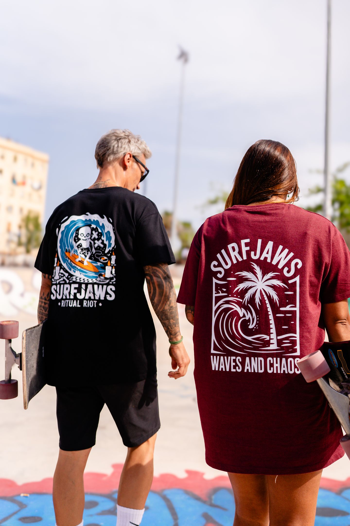 Camiseta SurfJaws Ritual Riot – Calavera Surfera Urbana
