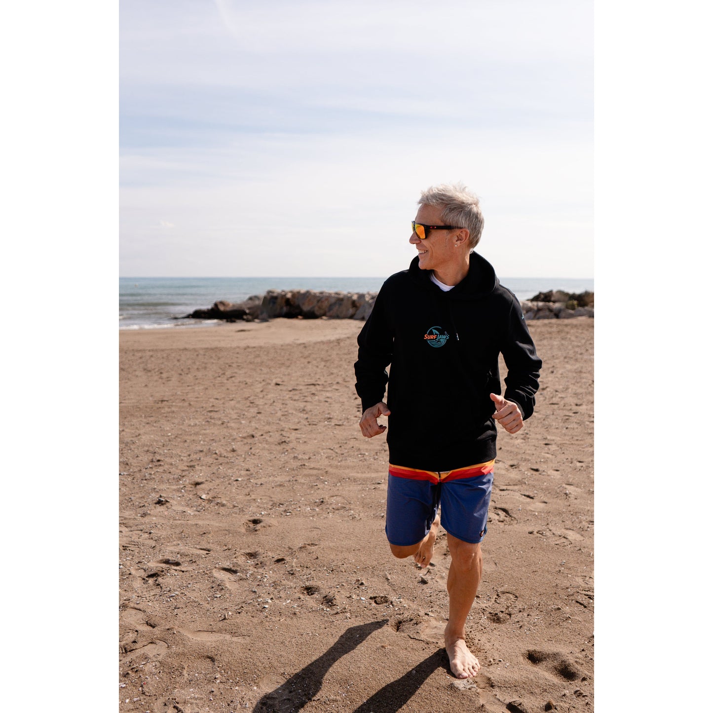 Sudadera SurfJaws "Maui" - Espíritu del Surf en Hawai