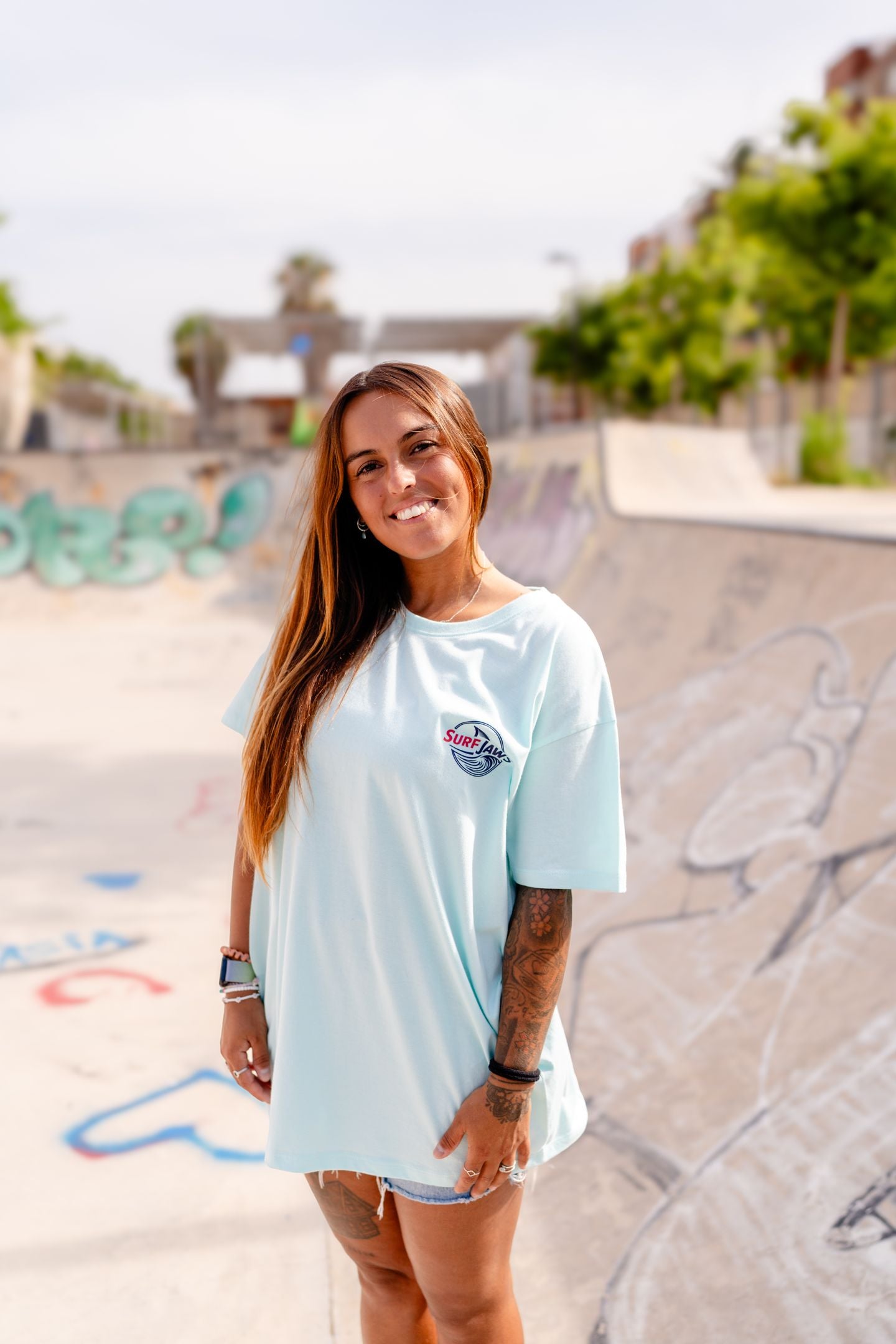 Camiseta SurfJaws Ocean Life – Espíritu Oceánico Urbano